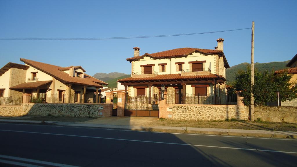 Casas Rurales El Caminante Aldeanueva del Camino Exterior foto
